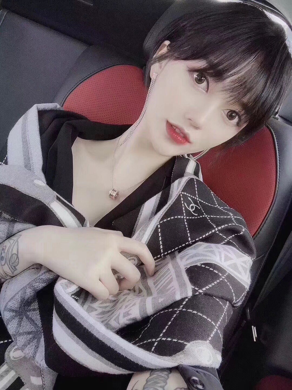 Chanel Eiffel Tower Grid Scarf — model